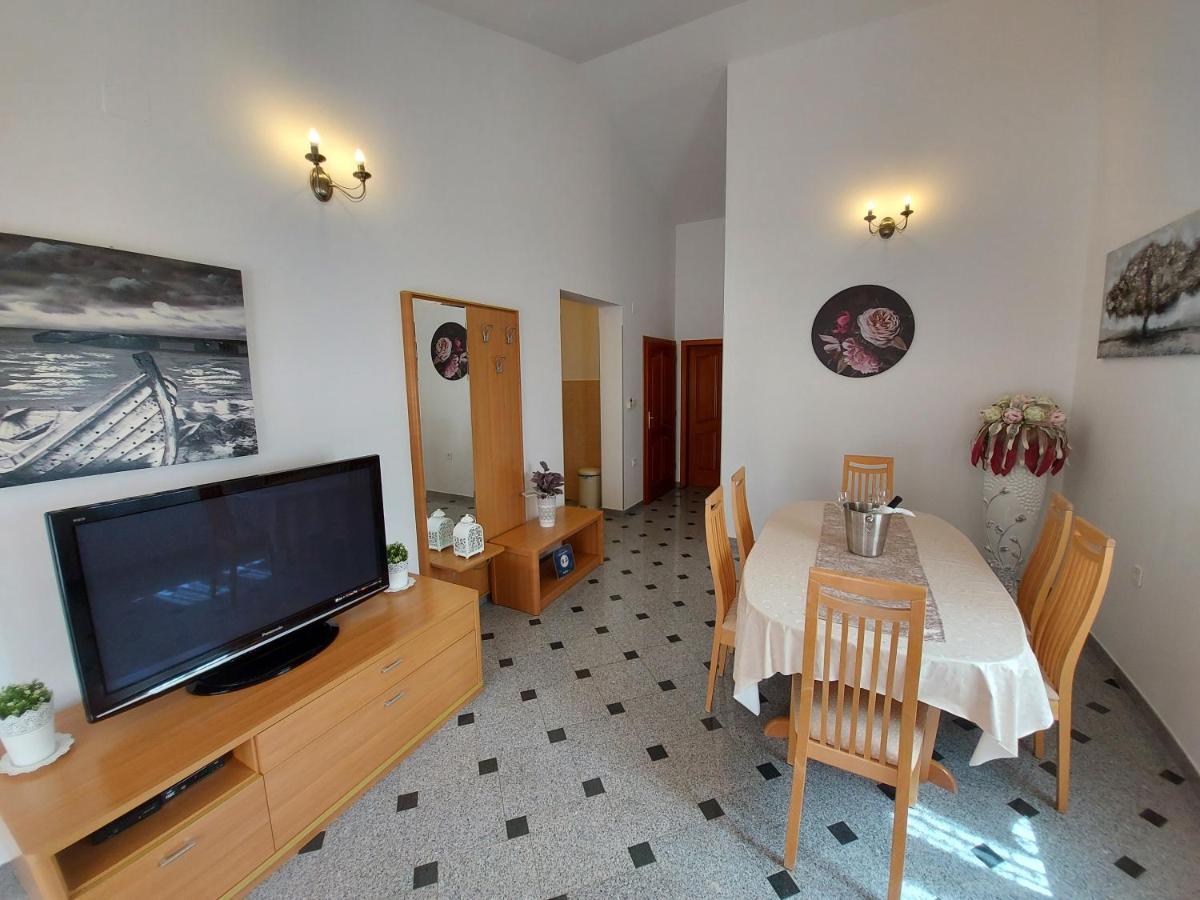 Apartments Palic Baška Exterior foto